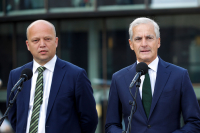 Finansminister og Sp-leder Trygve Slagsvold Vedum (t.v.) og statsminister og Ap-leder Jonas Gahr Støre mistet begge mange ordførere etter årets lokalvalg.
